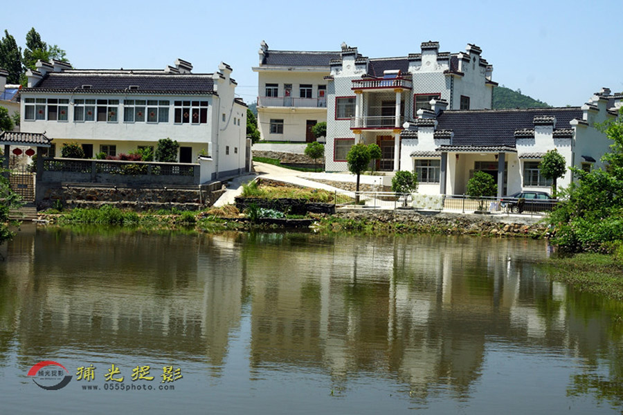 DSC01050_.jpg