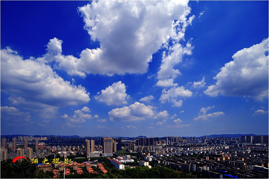 LCL_6121.jpg